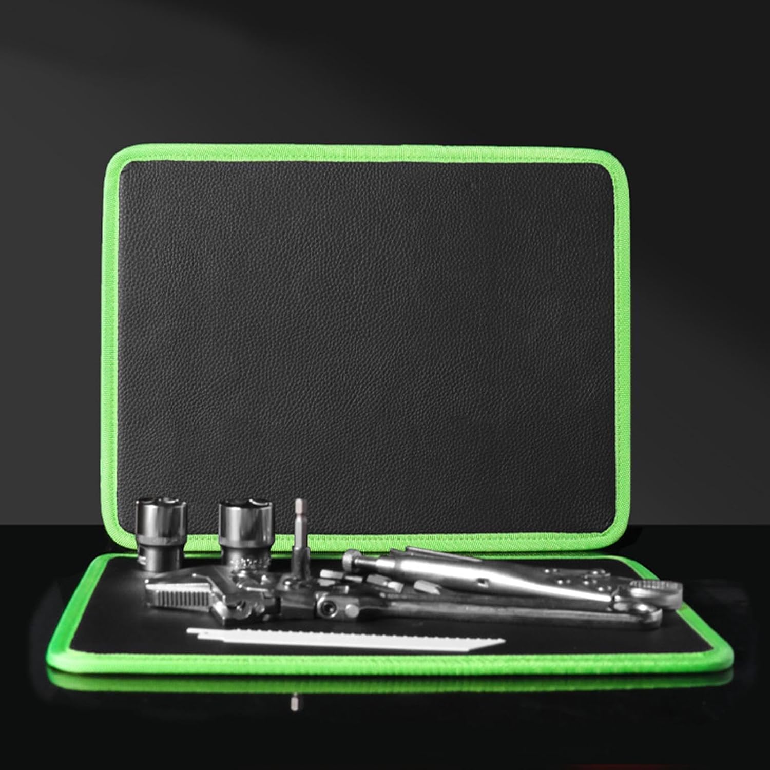  Tapis à Outils Magnétique, 32,7 X 24,8 X 0,7 Cm – Tapis Magnétique – Pour Construction De Voiture, Projet électronique, Bureau, Table, Garage, Atelier, Réparation Automobile