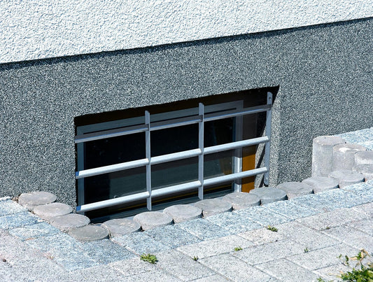 Alberts 553685 Venlo Window Grille, Extendable | Electro-Galvanised Blue | 300 X 700-1050 Mm